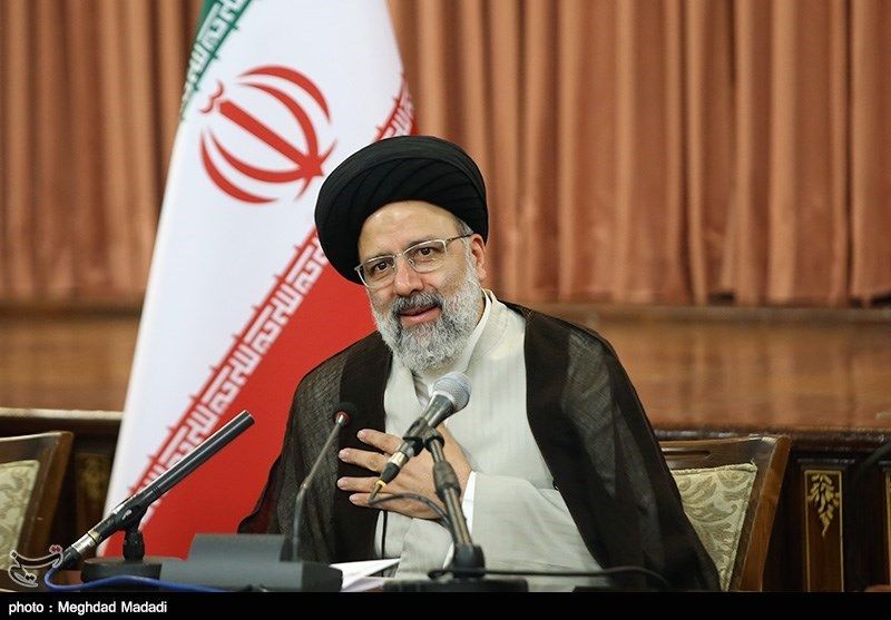 رئیسی: کارخانجات در روند رسیدگی به پروندههای اقتصادی نباید تعطیل شوند