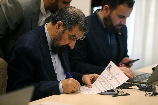 ثبت داراییهای محسن رضایی و محمدرضا عارف