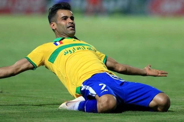 یک کارواشدار مدیر تیم نفت تهران شده بود